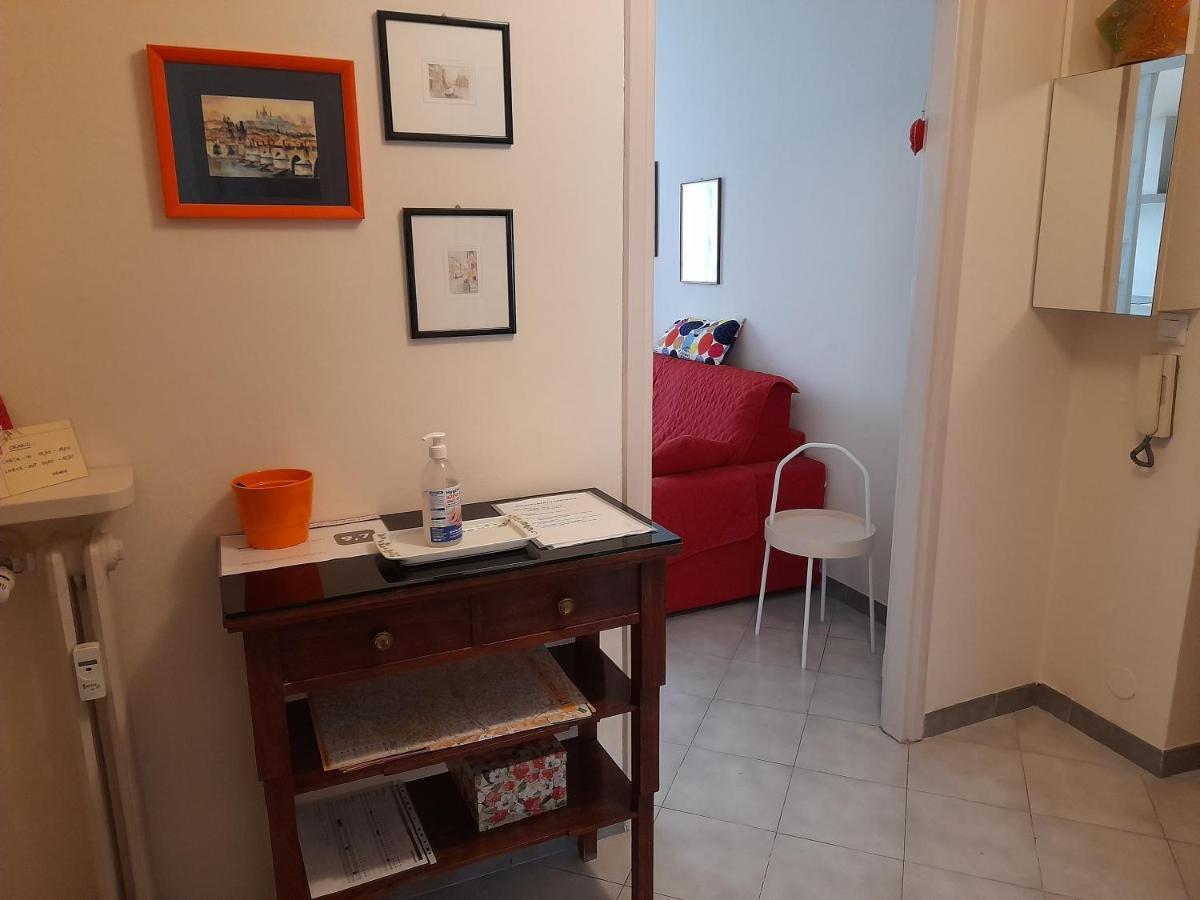 אסטי Appartamento Centrale Con Garage מראה חיצוני תמונה